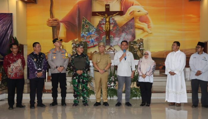 Forkopimda dan FKUB Kapolres Tanggamus Tinjau Perayaan Natal di Gereja Gisting